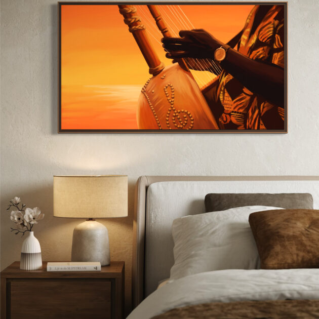 Tableau horizontal représentant les mains d’un joueur de kora sur fond orangé, vue de face